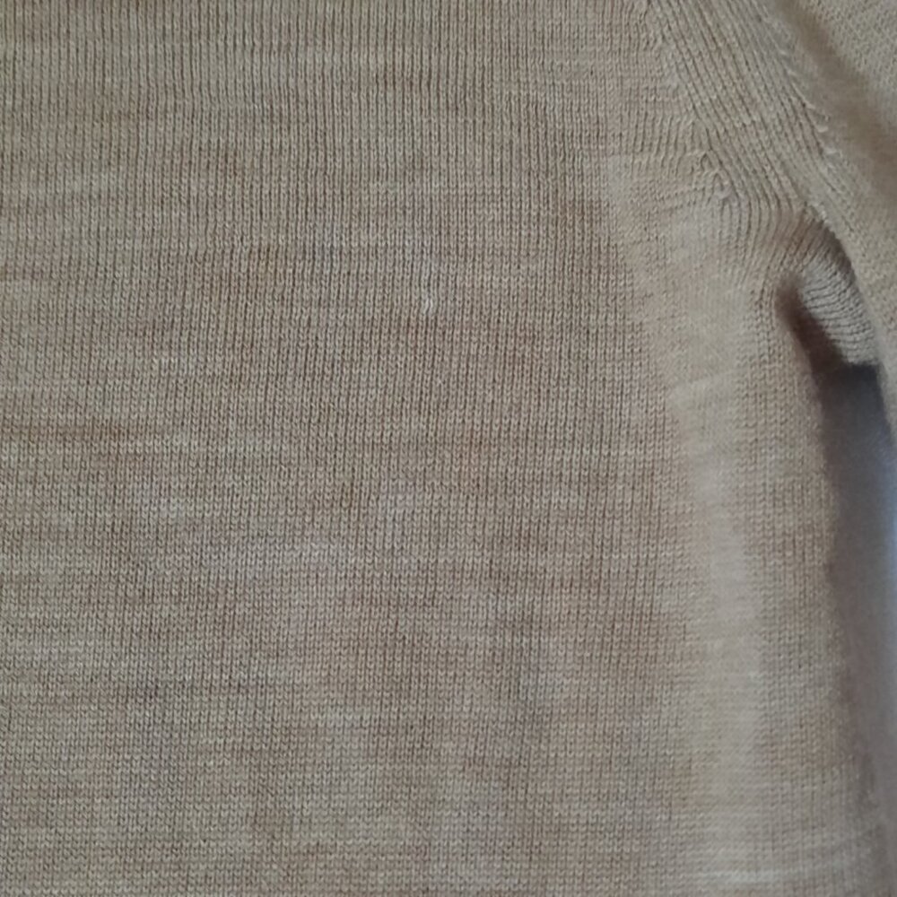 NWT Extra Fine Merino Wool Washable V Neck Caramel Brown Pullover Sweater Small - Picture 11 of 16